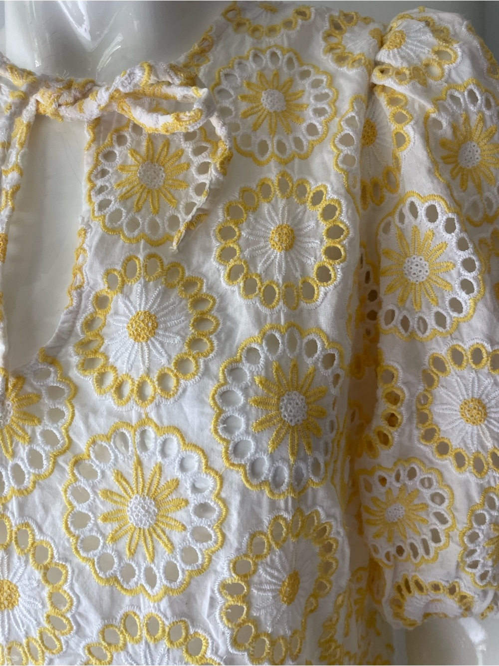 Barbour White Yellow Eyelet Embroidered Midi Dress Floral Cottagecore Boho US 8 - Picture 12 of 13